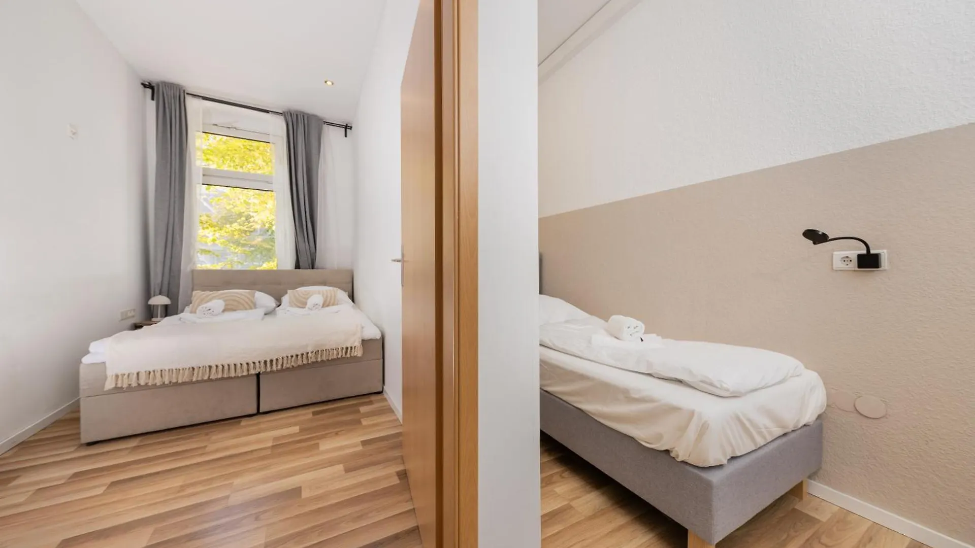 4 Zimmer Grosse Kueche Balkon Am Maybachufer Berlin Germany