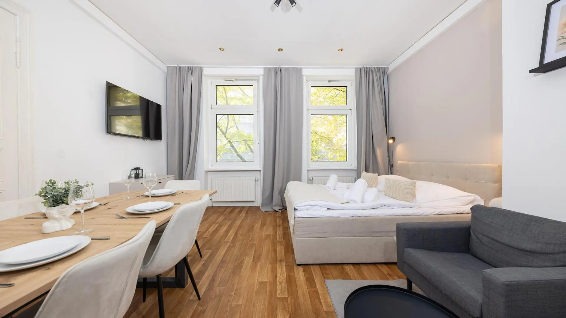 4 Zimmer Grosse Kueche Balkon Am Maybachufer Berlin 0*,  Germany